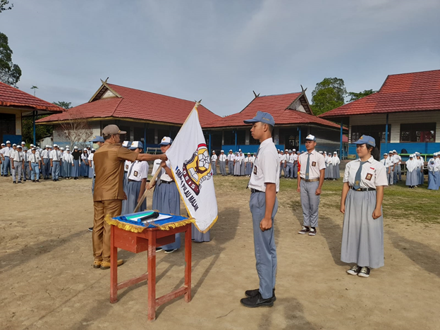 SELAMAT BEKERJA PENGURUS OSIS PERIODE 2023, TERIMAKASIH PENGURUS OSIS 2022 SELAMAT BEKERJA PENGURUS OSIS PERIODE 2023, TERIMAKASIH PENGURUS OSIS 2022
